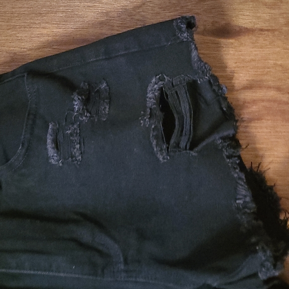 Shein Distressed Shorts - Picture 2 of 3
